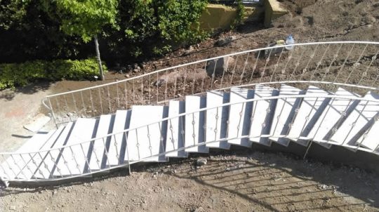 bodrum-ferforje-korkuluk